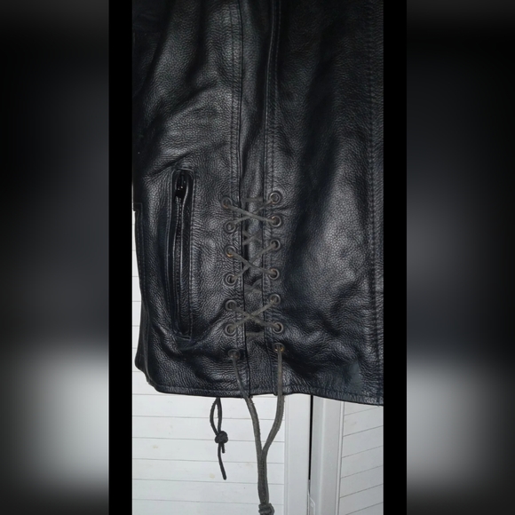 Xelement XS2030 Women's 'Gemma' Solid Black Leather Embroidered Jacket - Large - Picture 12 of 16